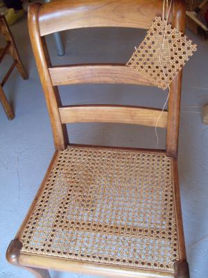 Réalisation d'une chaise en cannages