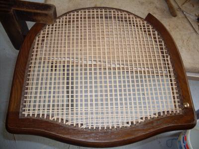 Réalisation d'une chaise en cannages